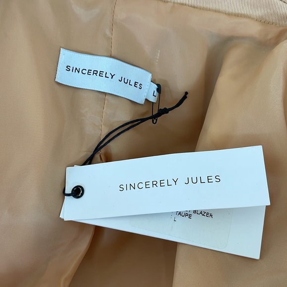 Sincerely Jules Women Riley Blazer Tan Size L NWT - Picture 12 of 14